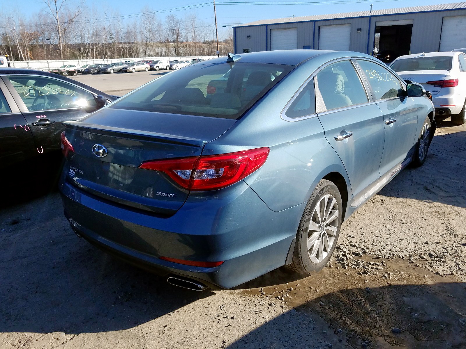 Photo 4 from auction – 2017 HYUNDAI SONATA SPO with VIN 5NPE34AFXHH564356