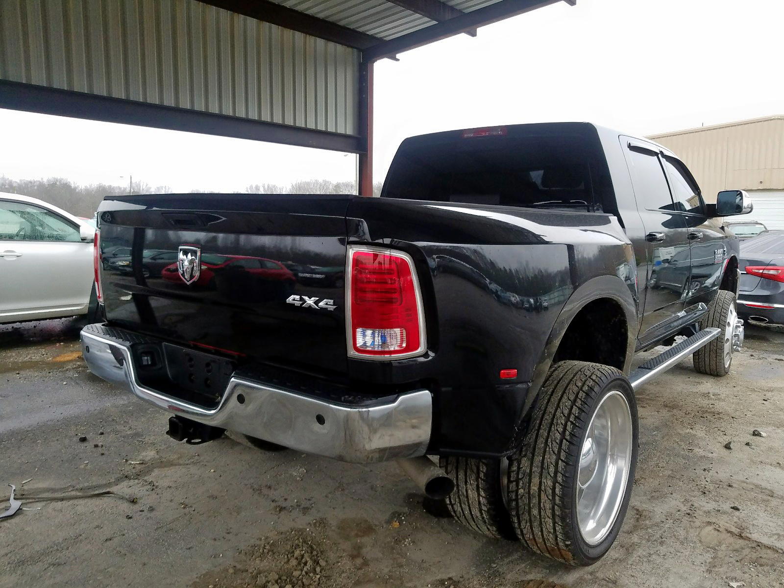 Photo 4 from auction – 2015 RAM 3500 LONGH with VIN 3C63RRNL2FG617129