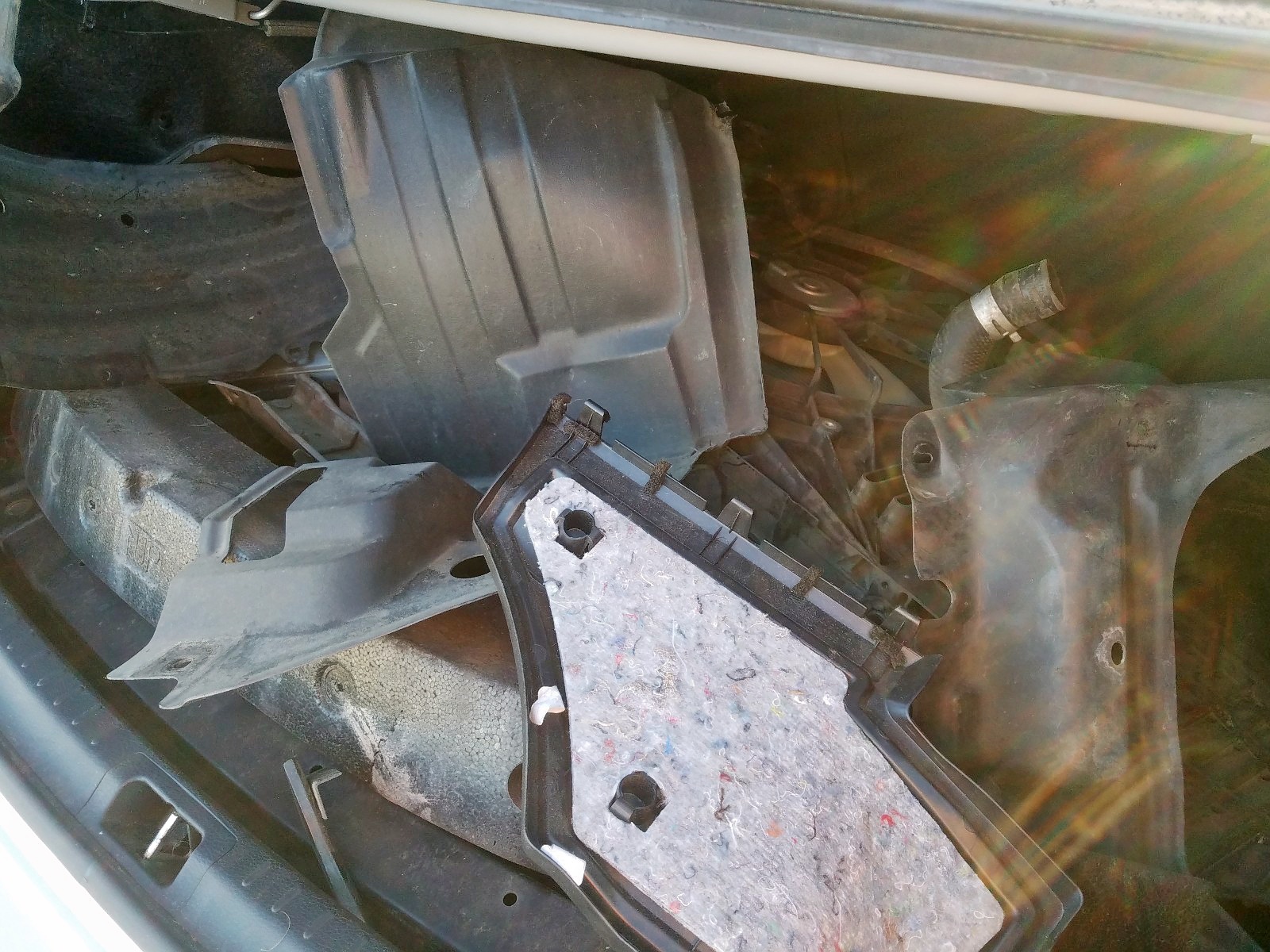 Photo 9 from auction – 2014 TOYOTA COROLLA L with VIN 2T1BURHE9EC027891