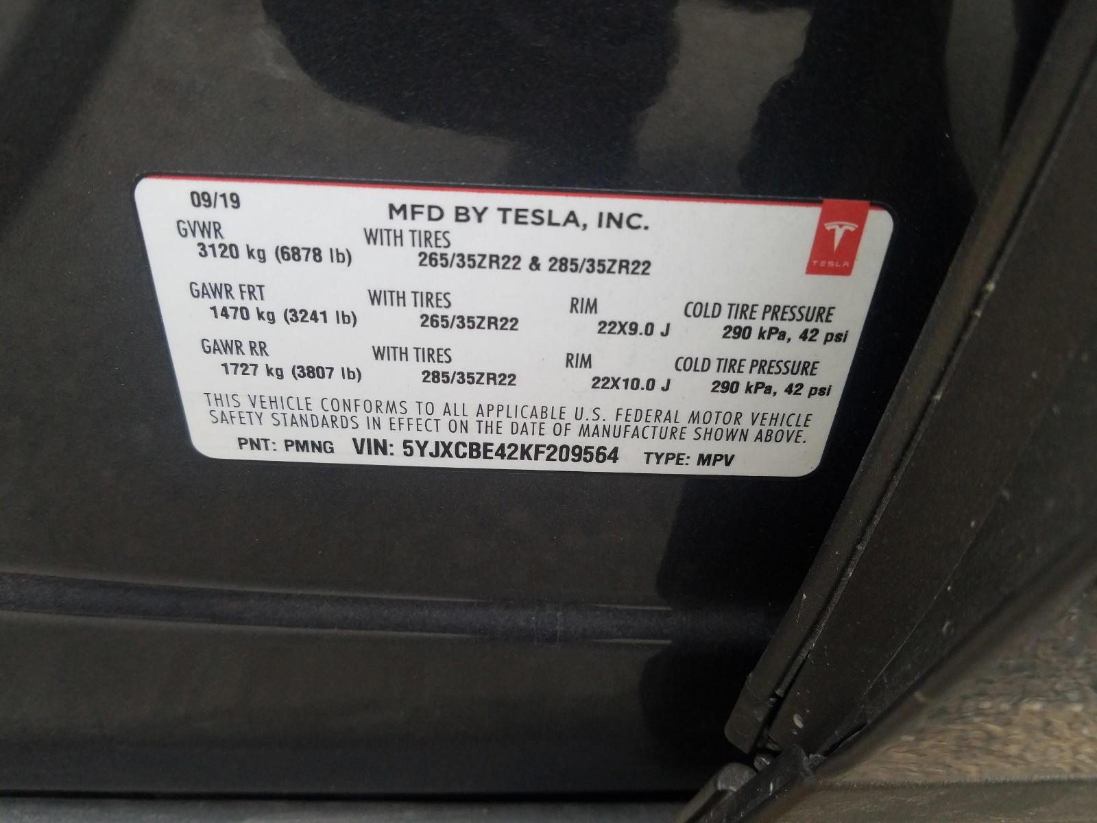 Photo 10 from auction – 2019 TESLA MODEL X with VIN 5YJXCBE42KF209564