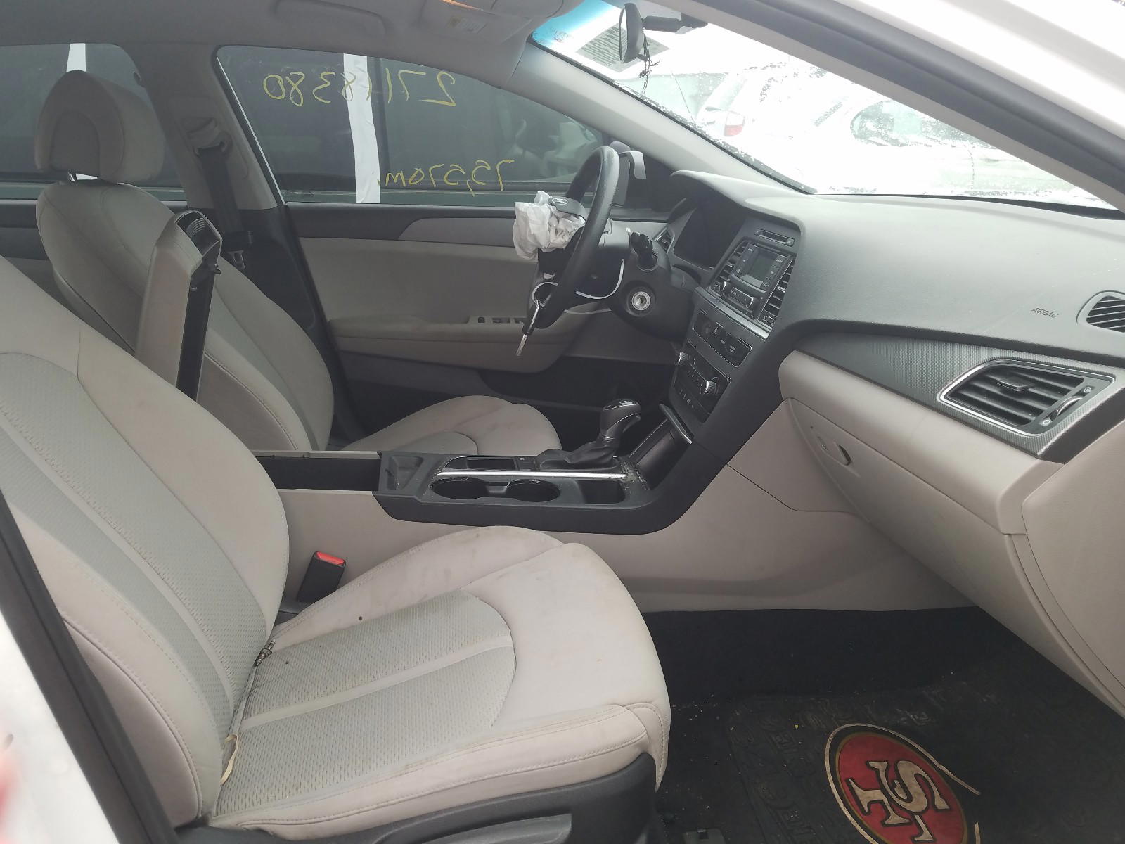 Photo 5 from auction – 2016 HYUNDAI SONATA with VIN 5NPE24AF3GH409276