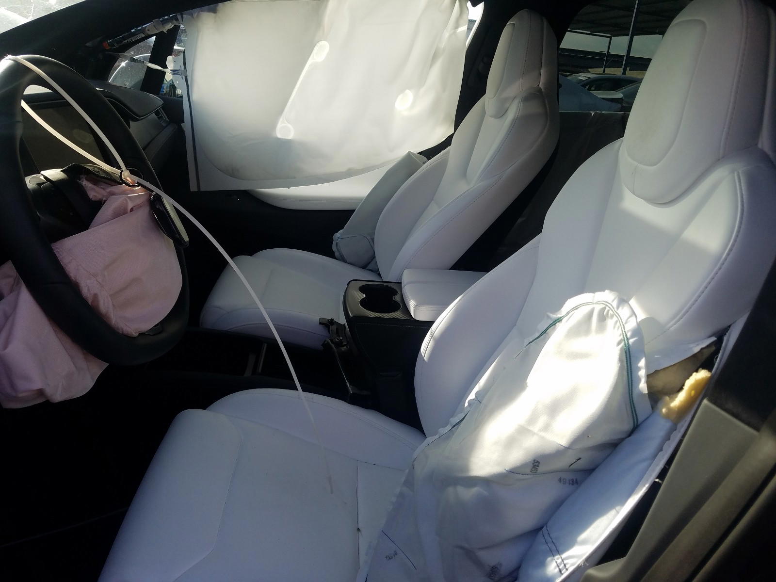 Photo 5 from auction – 2019 TESLA MODEL X with VIN 5YJXCBE42KF209564