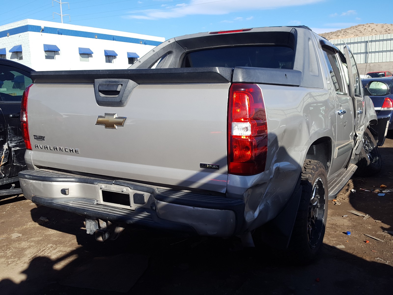 Photo 4 from auction – 2009 CHEVROLET AVALANCHE with VIN 3GNFK12009G242374
