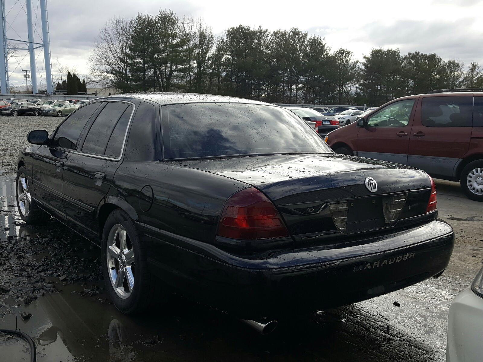 Photo 3 from auction – 2003 MERCURY MARAUDER with VIN 2MEHM75V93X610150