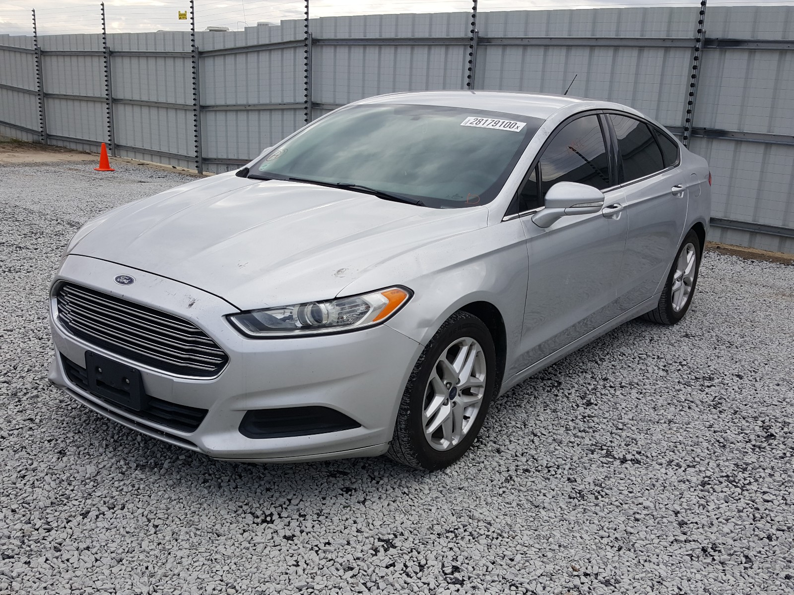 Photo 2 from auction – 2013 FORD FUSION SE with VIN 3FA6P0H7XDR283560
