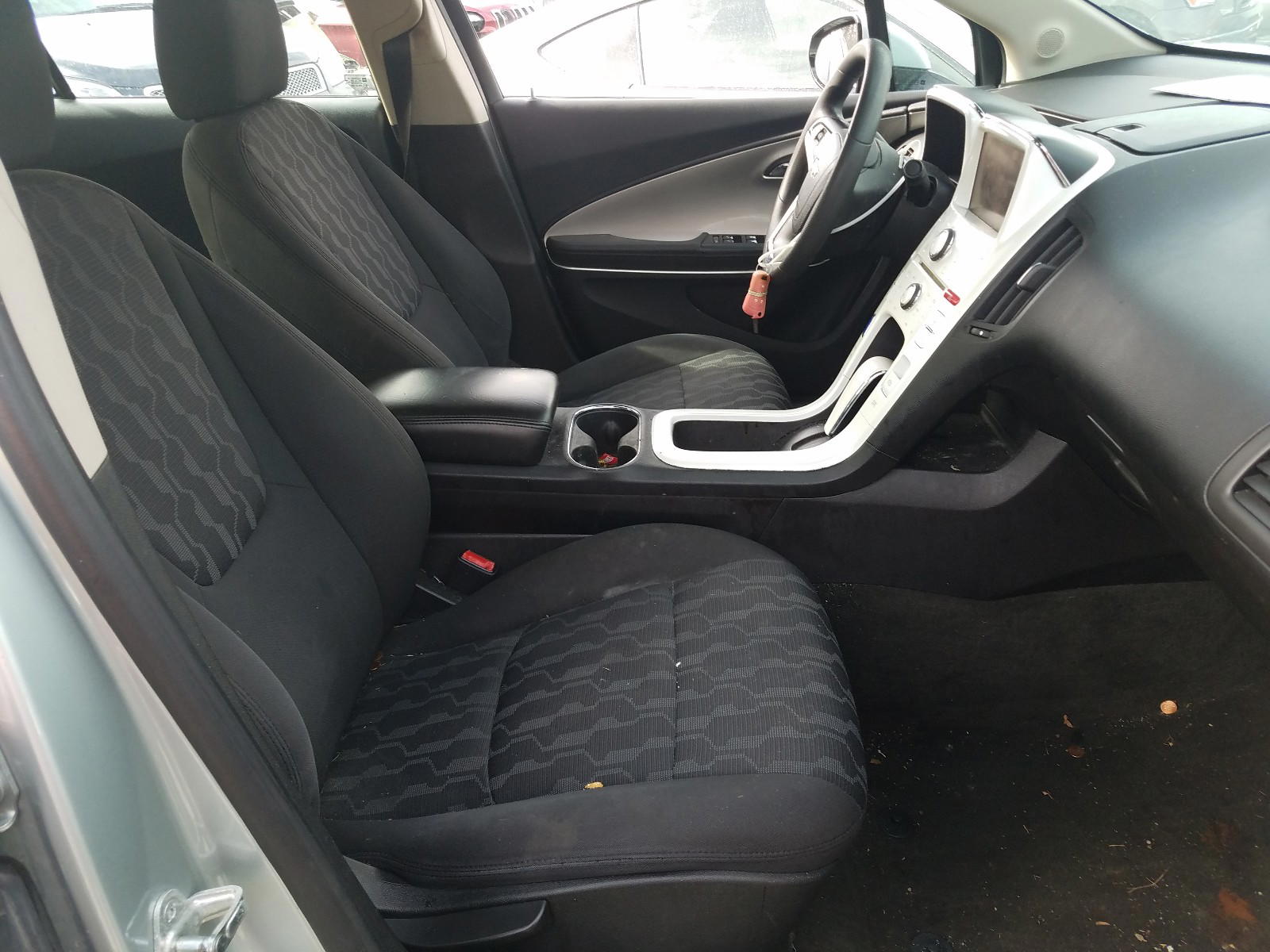 Photo 5 from auction – 2011 CHEVROLET VOLT with VIN 1G1RC6E44BU099102