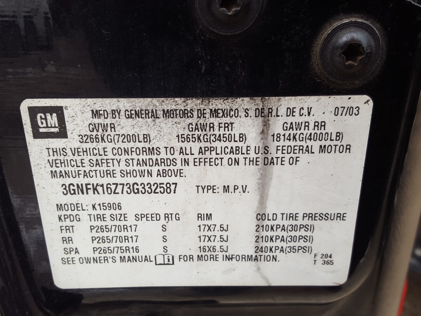 Photo 10 from auction – 2003 CHEVROLET SUBURBAN K with VIN 3GNFK16Z73G332587