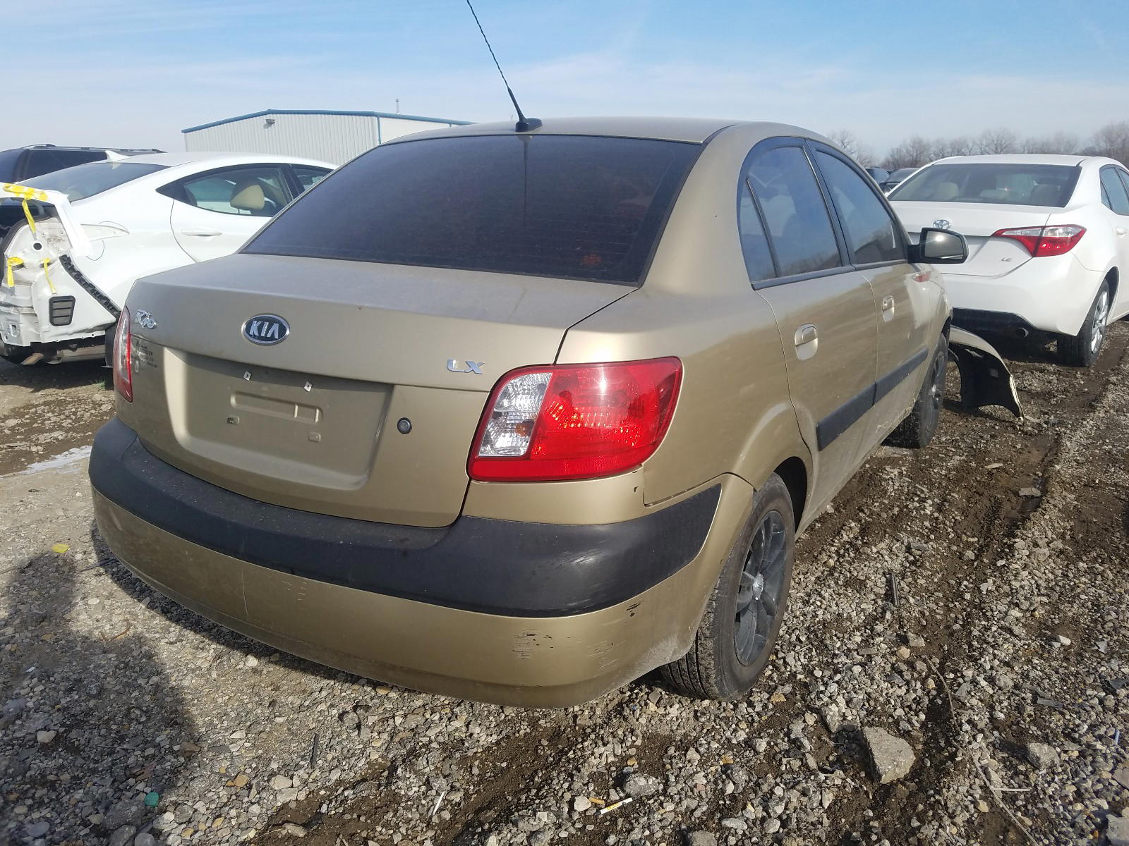 Photo 4 from auction – 2009 KIA RIO BASE with VIN KNADE223196539028