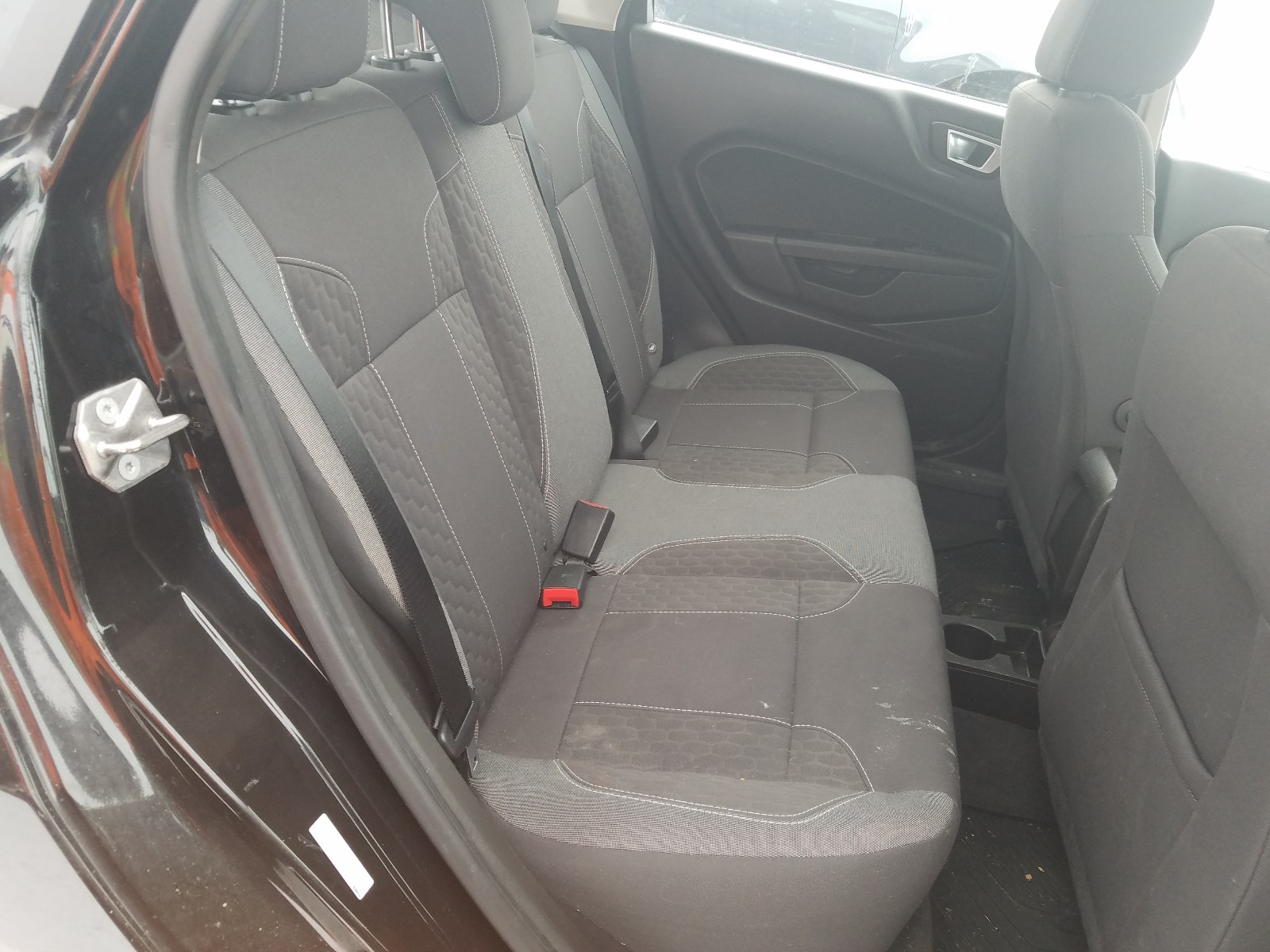 Фото 6 с аукциона – 2014 FORD FIESTA SE с VIN 3FADP4EJ0EM238043