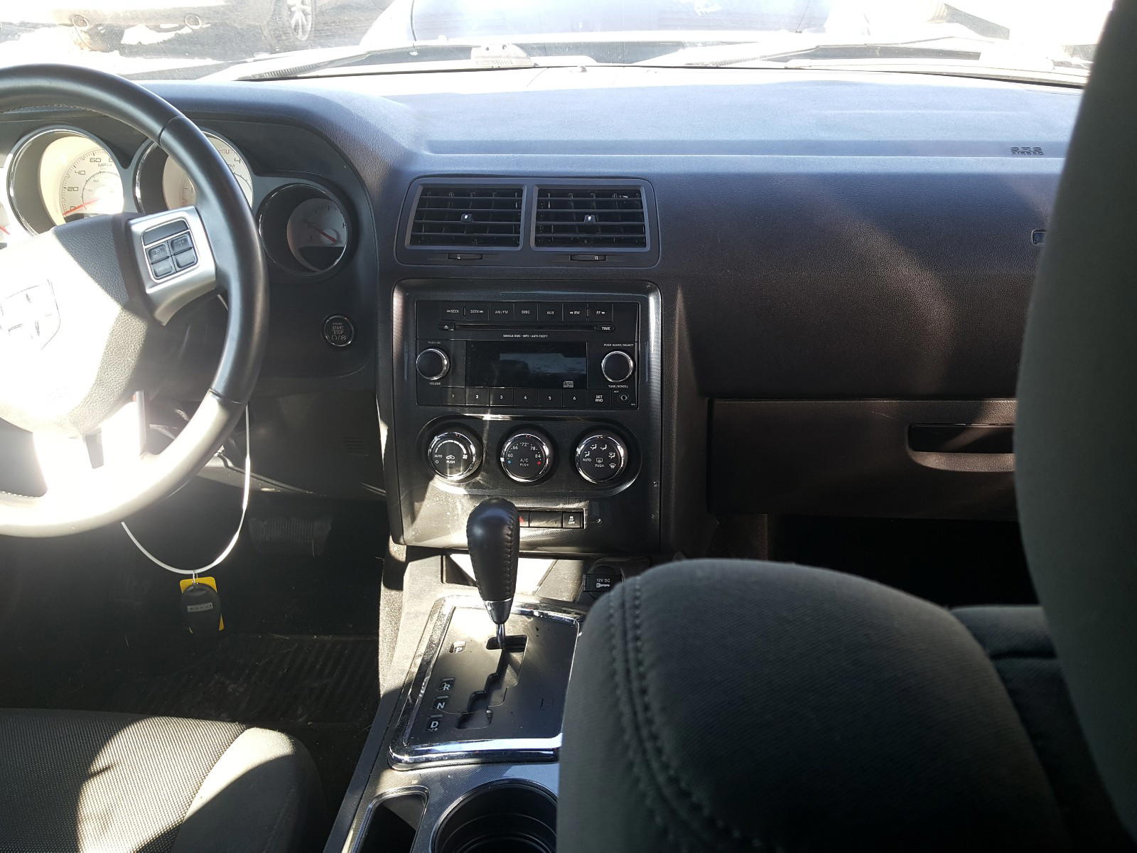 Photo 9 from auction – 2013 DODGE CHALLENGER with VIN 2C3CDYAG3DH718742