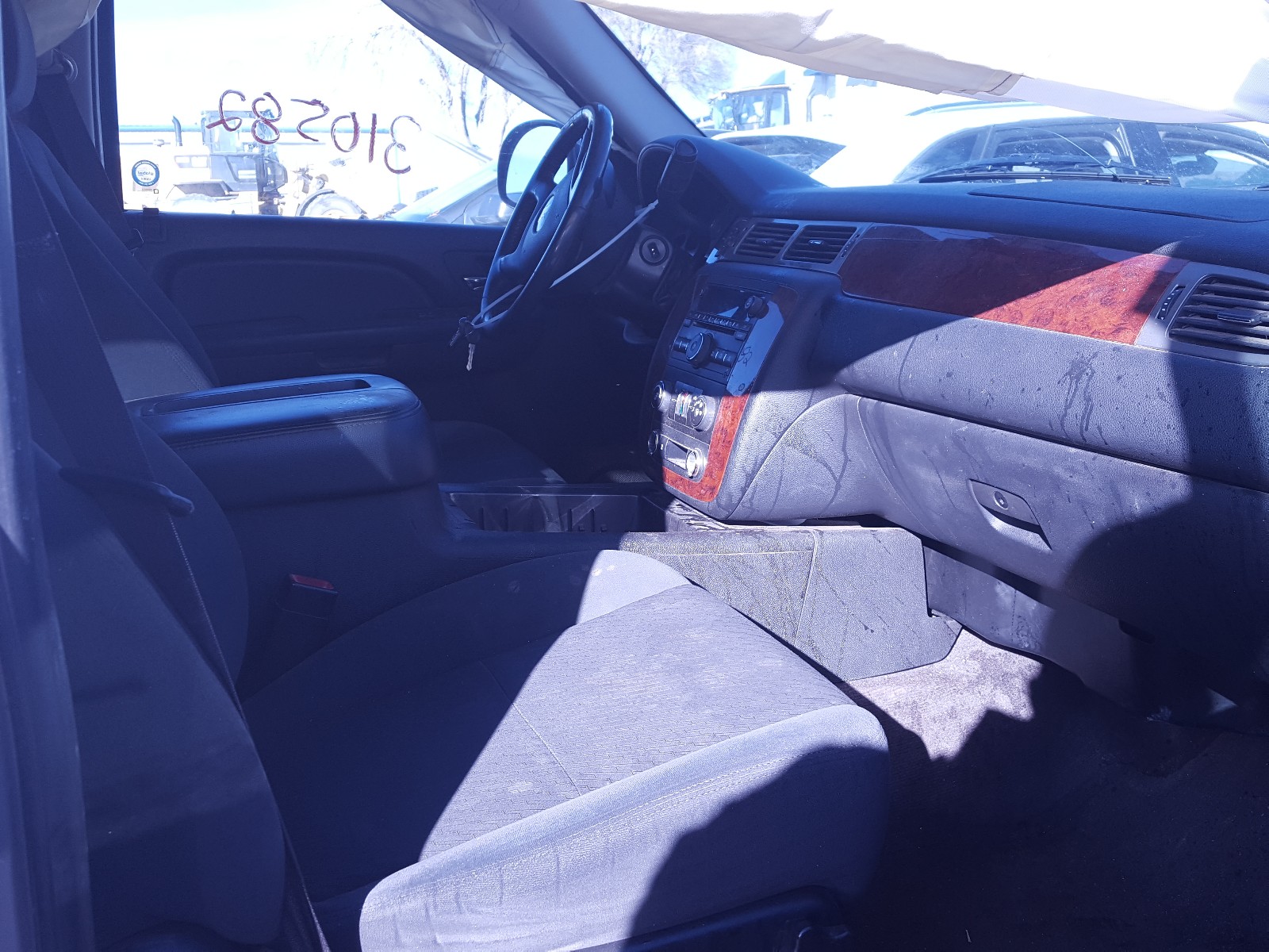 Photo 5 from auction – 2009 CHEVROLET AVALANCHE with VIN 3GNFK12009G242374