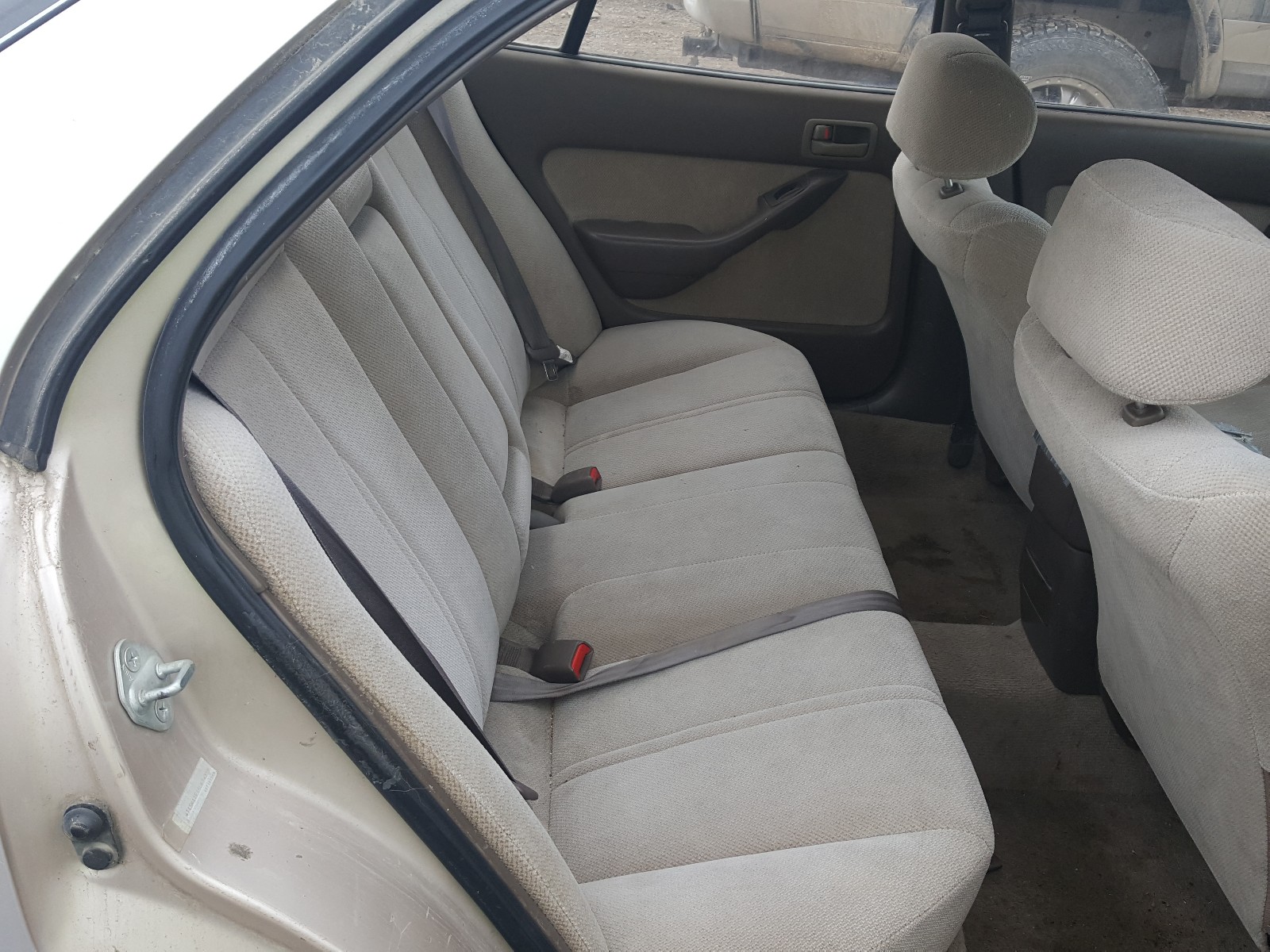 Photo 6 from auction – 1995 TOYOTA CAMRY LE with VIN 4T1SK12E1SU634359