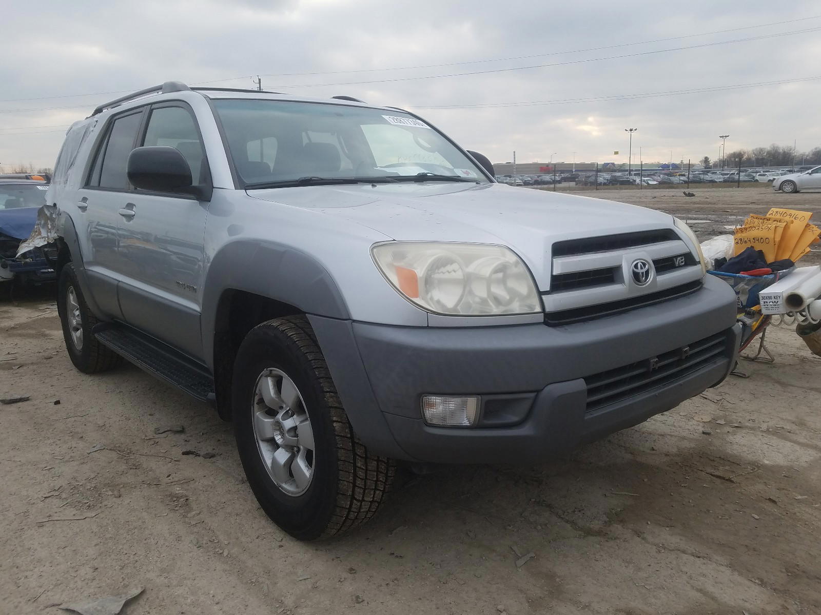 TOYOTA 4 RUNNER 2003 with VIN JTEBT14R330004722 - Photo from auction