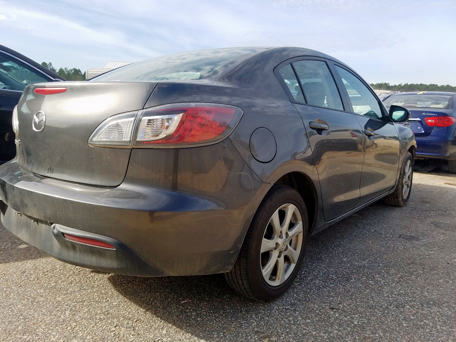 Zdjęcie 4 z aukcji – 2010 MAZDA 3 I z VIN JM1BL1SG5A1252645