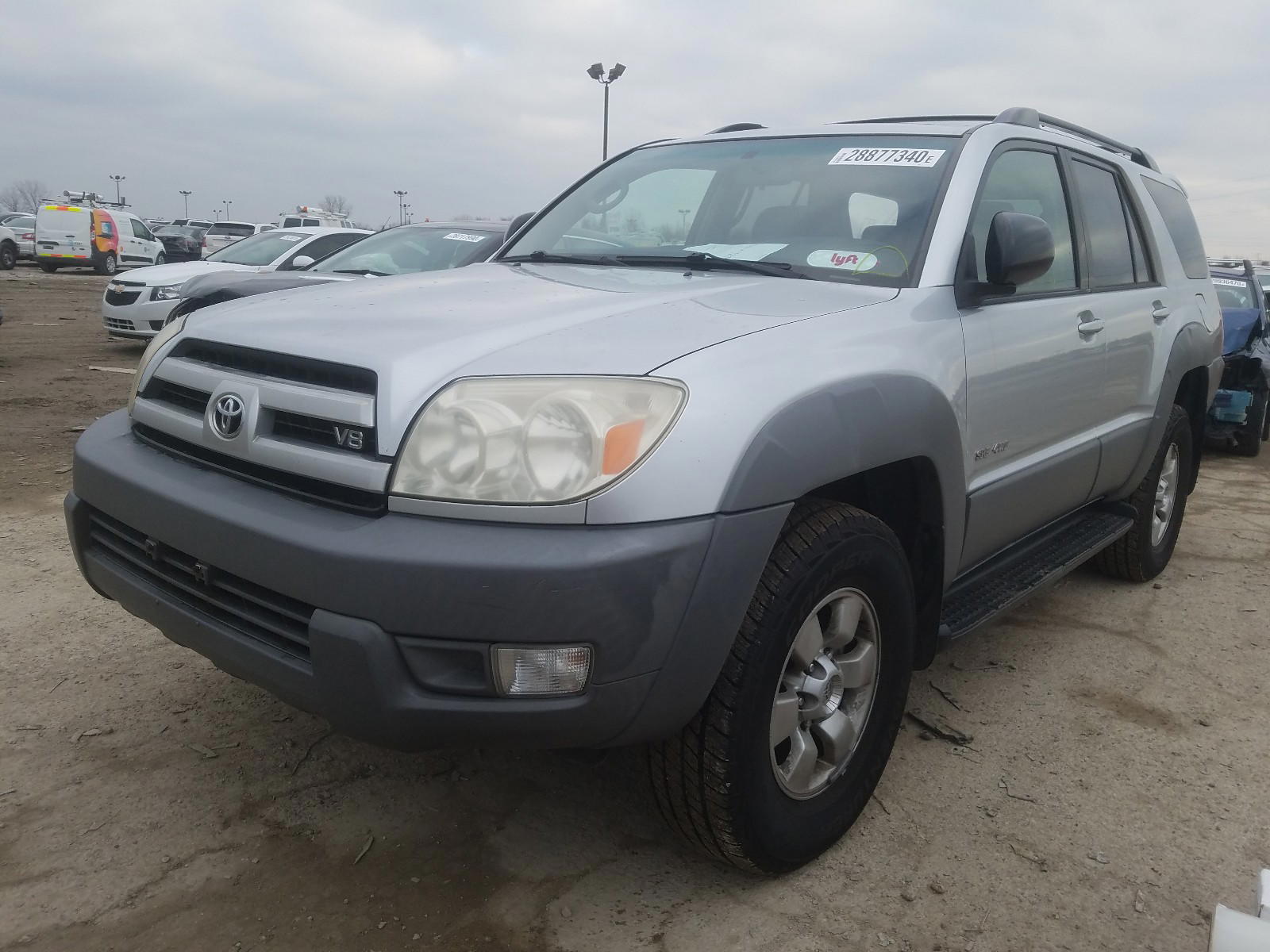 Photo 2 from auction – 2003 TOYOTA 4 RUNNER with VIN JTEBT14R330004722
