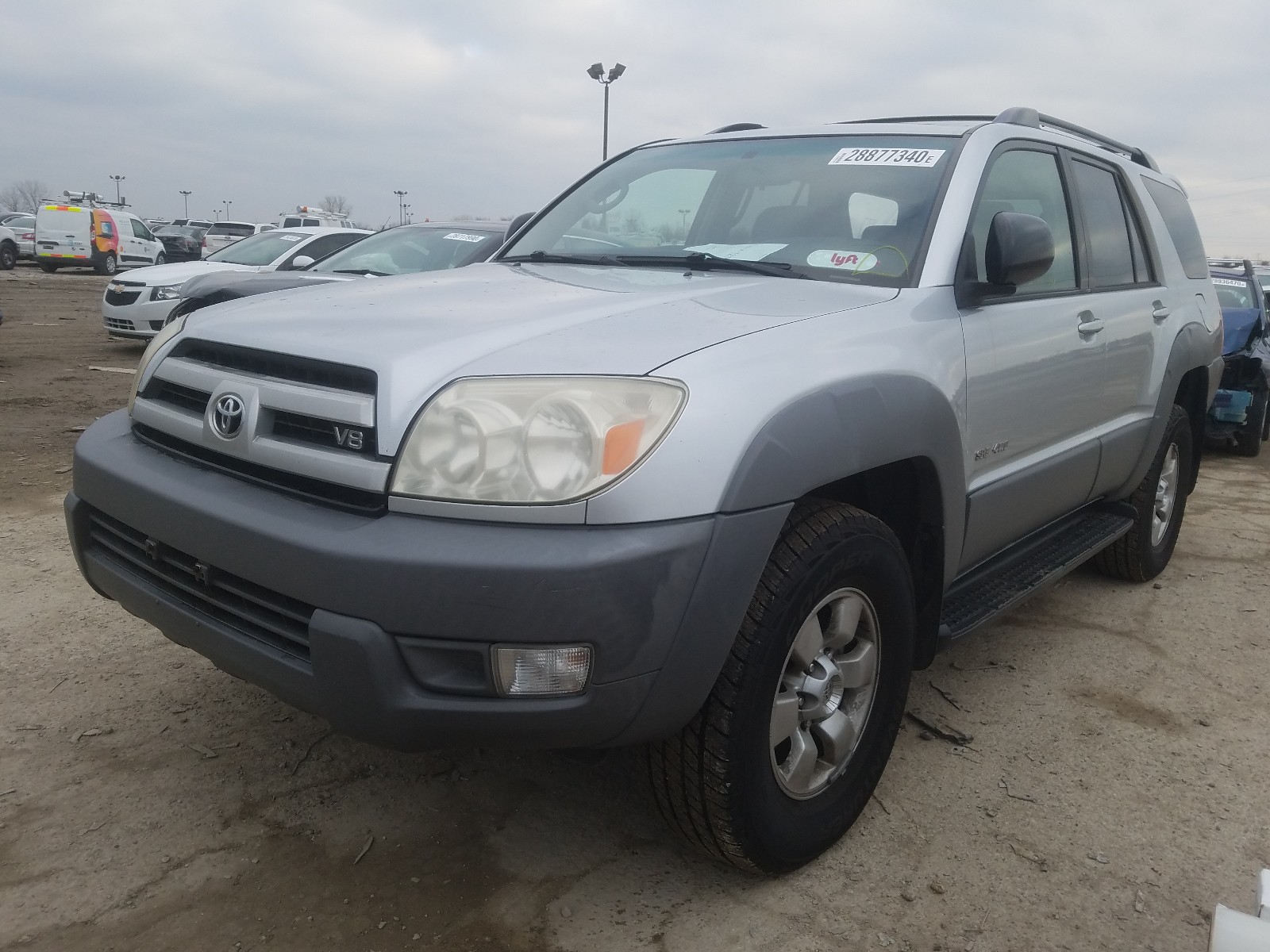 صورة رقم 2 من المزاد - 2003 TOYOTA 4 RUNNER مع VIN JTEBT14R330004722