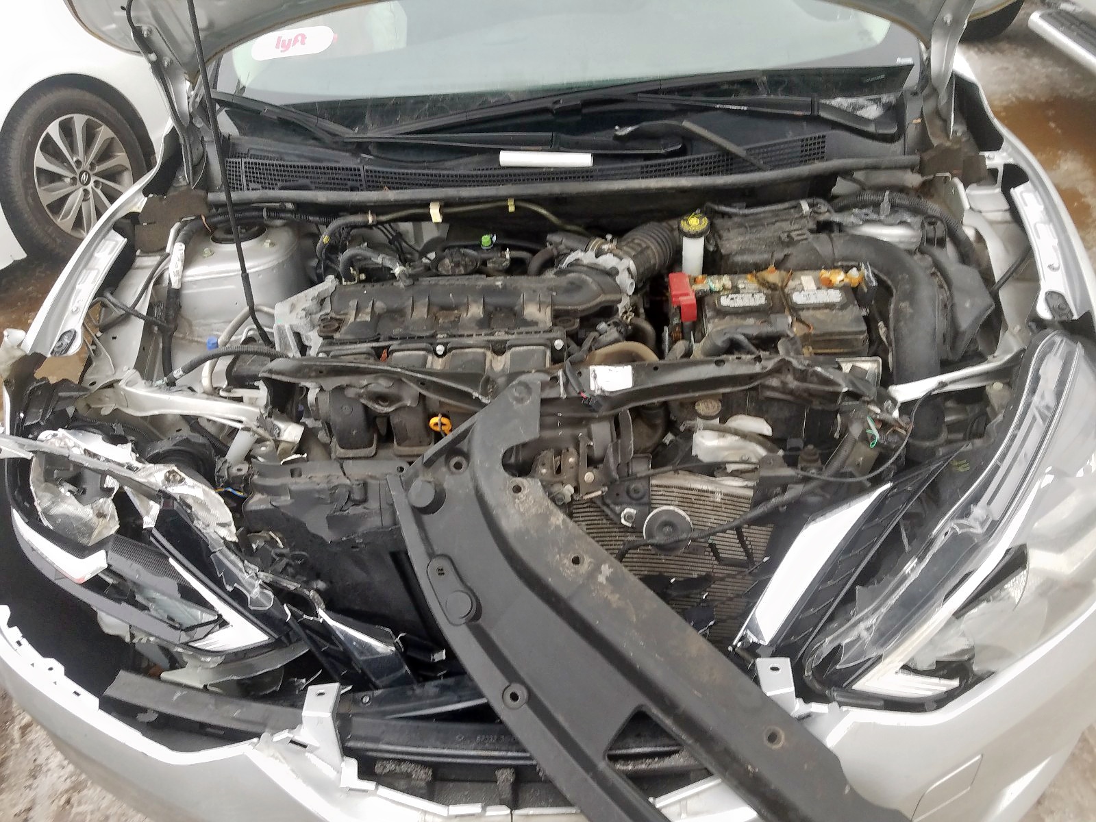 Photo 7 from auction – 2017 NISSAN SENTRA S with VIN 3N1AB7AP1HY362684