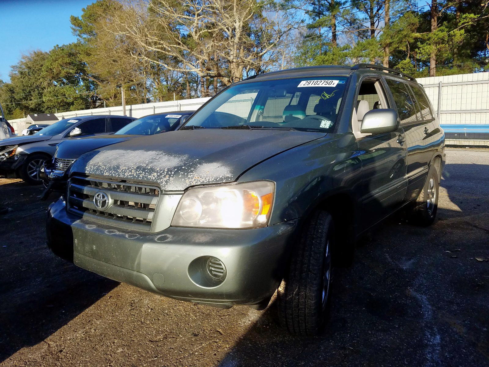 Photo 2 from auction – 2006 TOYOTA HIGHLANDER with VIN JTEGP21A360094411