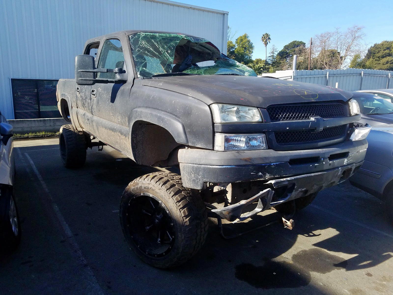 CHEVROLET SILVERADO 2005 with VIN 2GCEC13T151175930 - Photo from auction