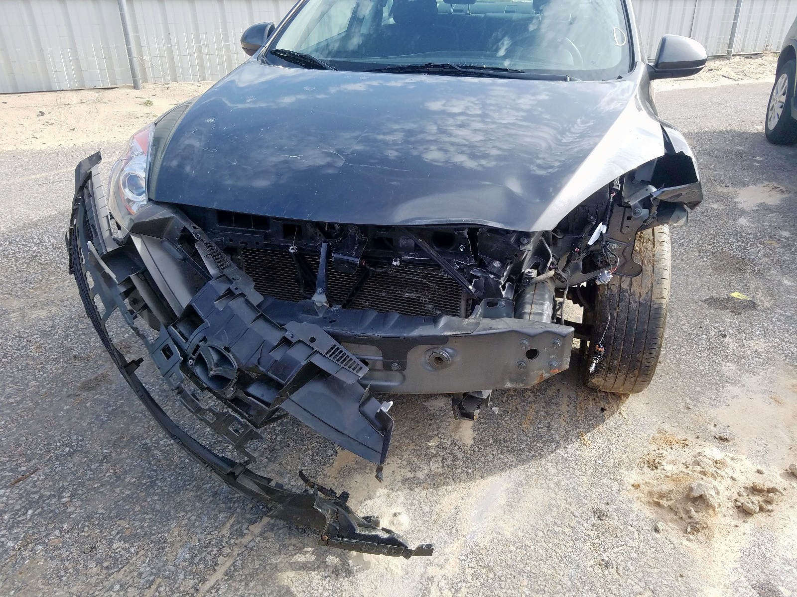 Zdjęcie 9 z aukcji – 2010 MAZDA 3 I z VIN JM1BL1SG5A1252645