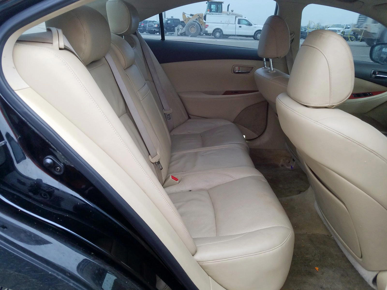 Photo 6 from auction – 2007 LEXUS ES 350 with VIN JTHBJ46G472004700