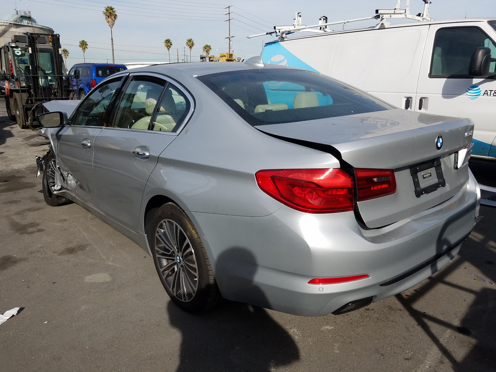 Photo 3 from auction – 2018 BMW 540 I with VIN WBAJE5C51JWA96942