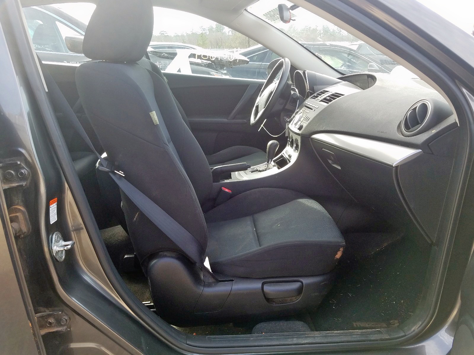 Zdjęcie 5 z aukcji – 2010 MAZDA 3 I z VIN JM1BL1SG5A1252645