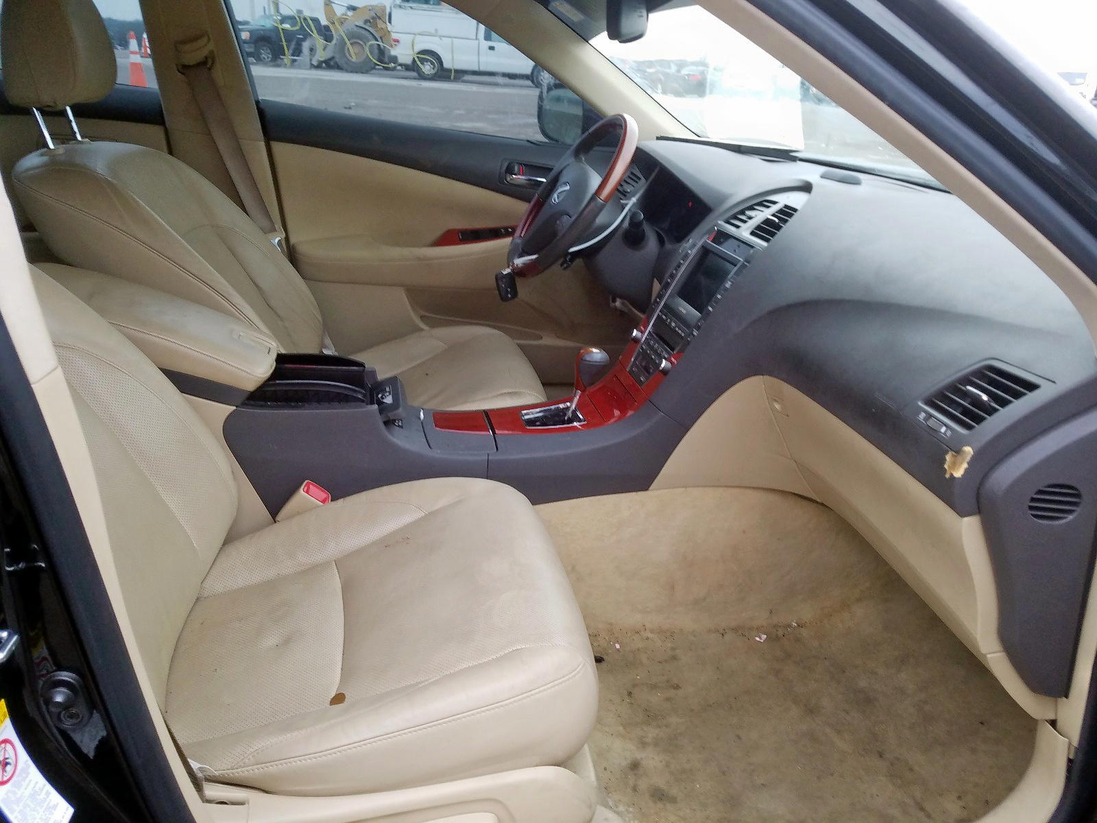 Photo 5 from auction – 2007 LEXUS ES 350 with VIN JTHBJ46G472004700