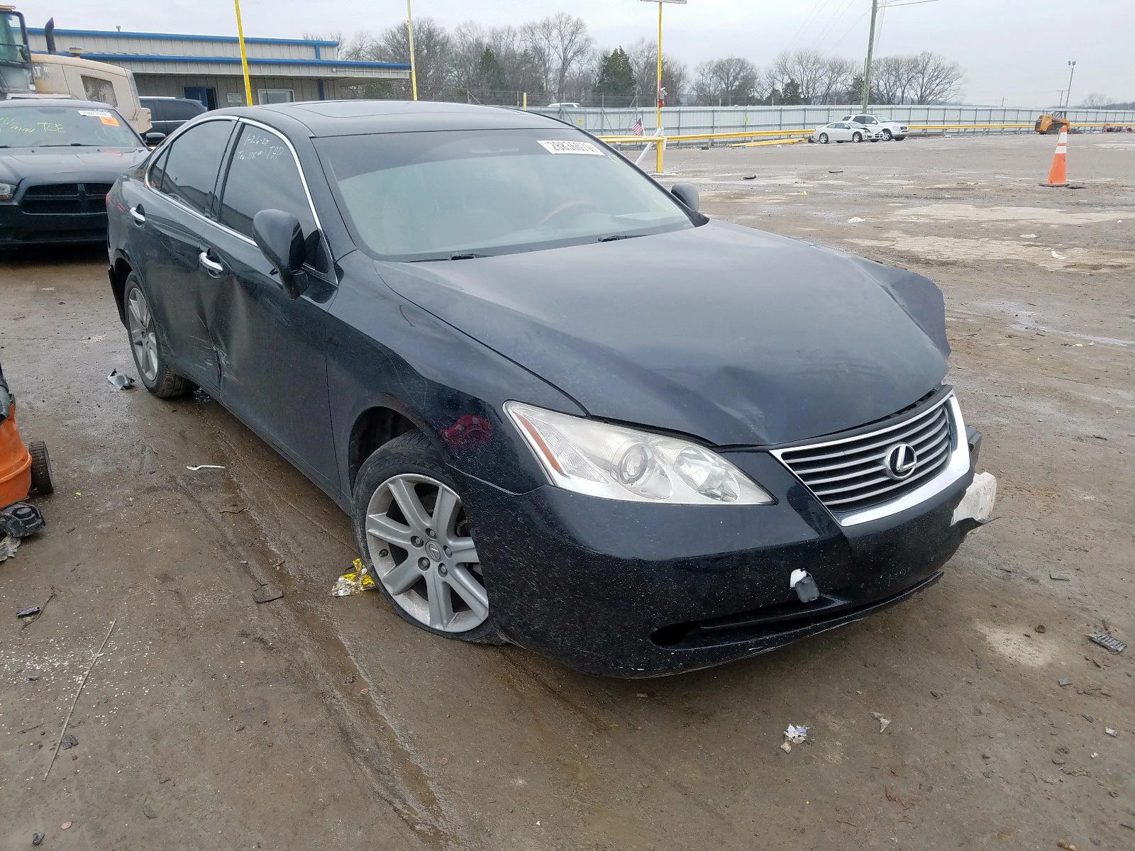 LEXUS ES 350 2007 with VIN JTHBJ46G472004700 - Photo from auction