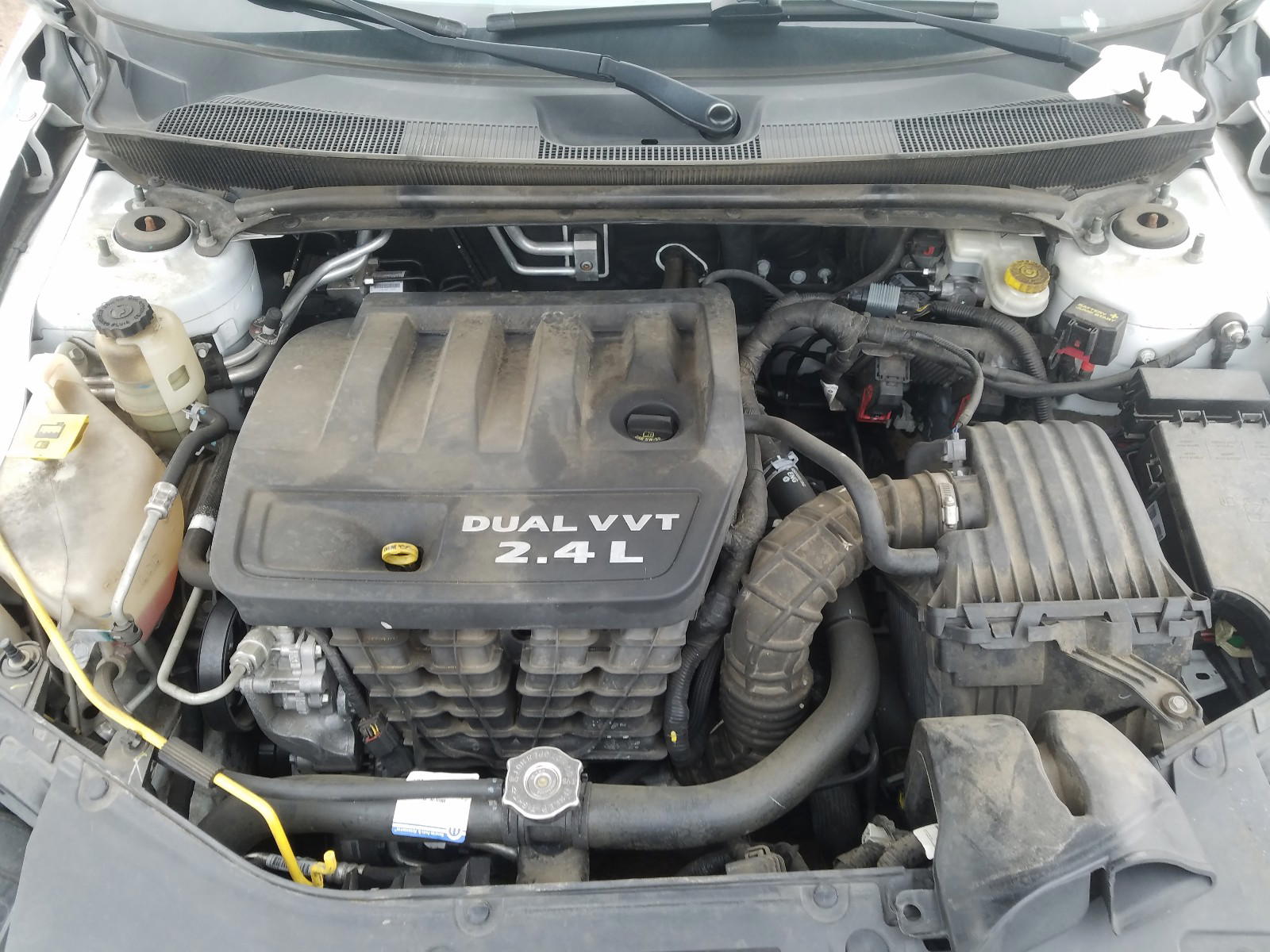 Photo 7 from auction – 2011 CHRYSLER 200 LIMITE with VIN 1C3BC2FB8BN581780