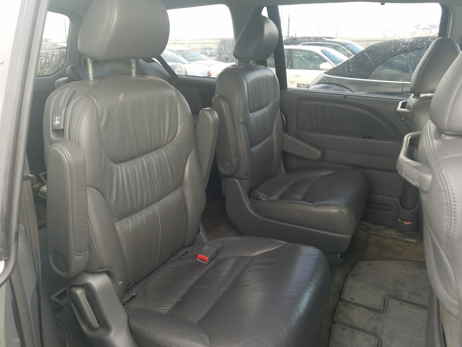 Photo 6 from auction – 2005 HONDA ODYSSEY EX with VIN 5FNRL38695B415416