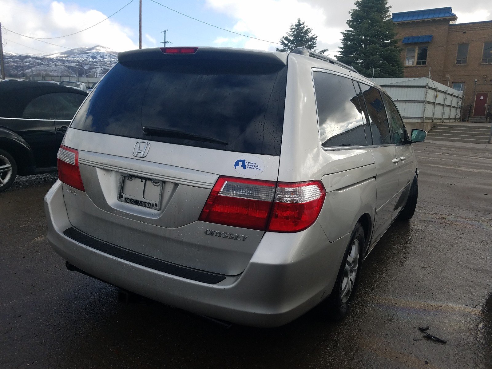 Photo 4 from auction – 2005 HONDA ODYSSEY EX with VIN 5FNRL38695B415416