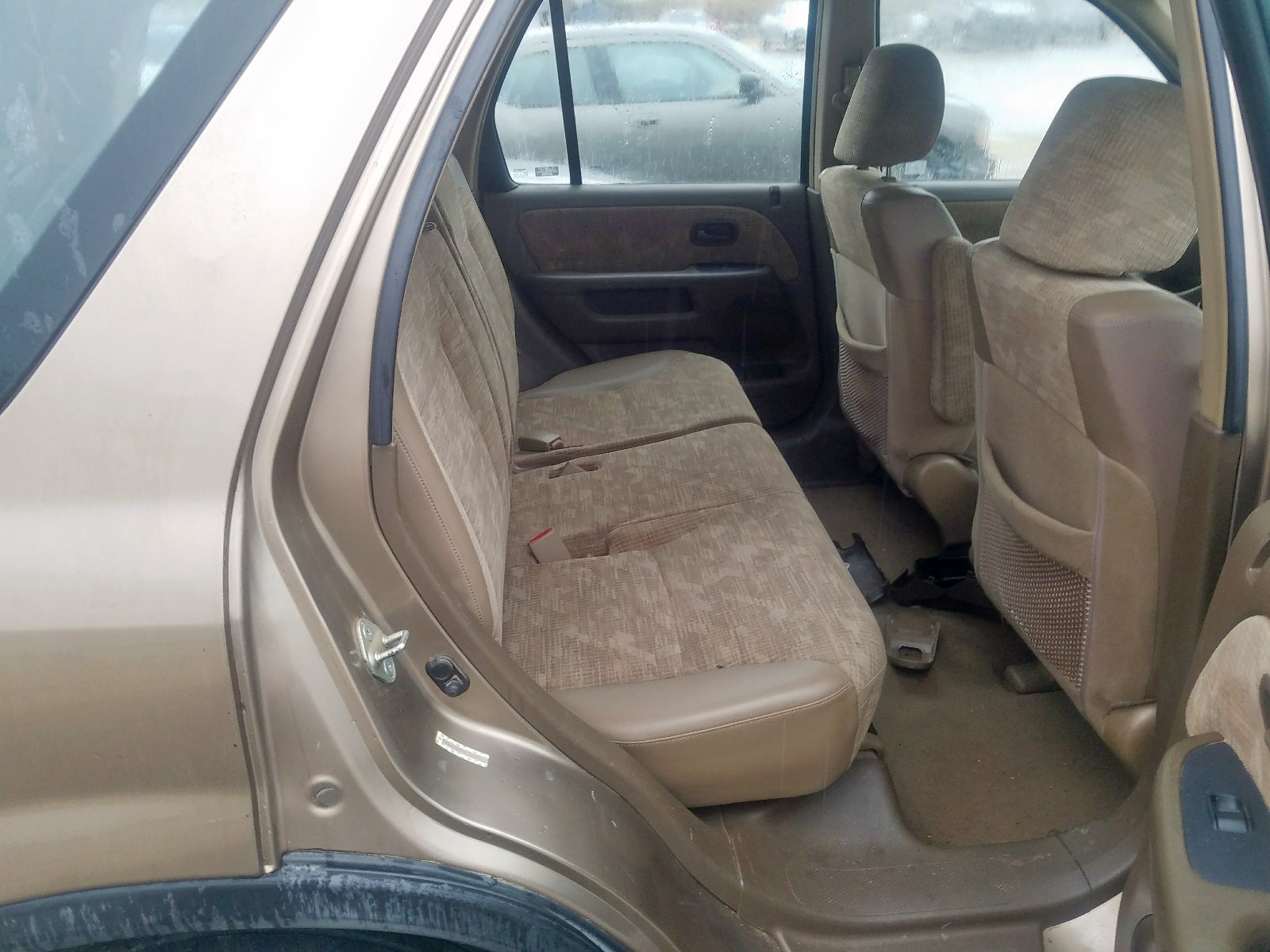 Photo 6 from auction – 2003 HONDA CR-V LX with VIN SHSRD68463U100852