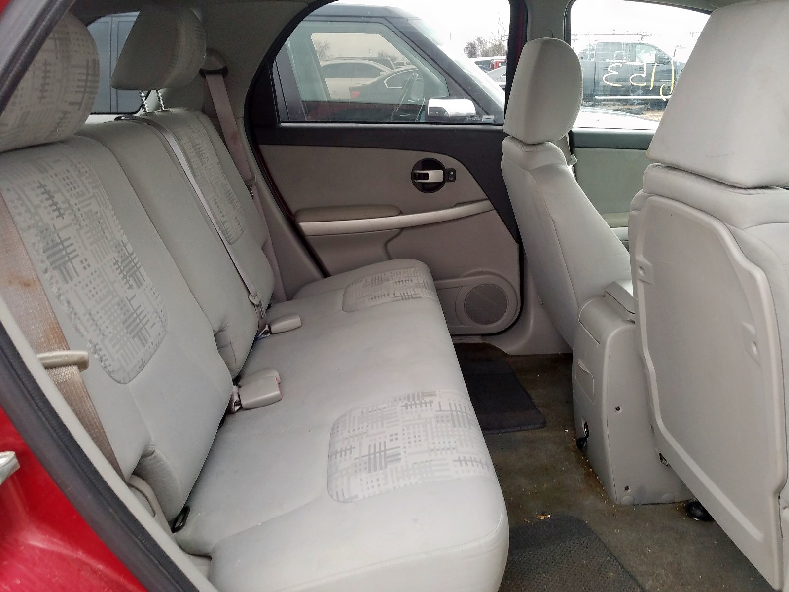 Photo 6 from auction – 2005 CHEVROLET EQUINOX LS with VIN 2CNDL23F256093795