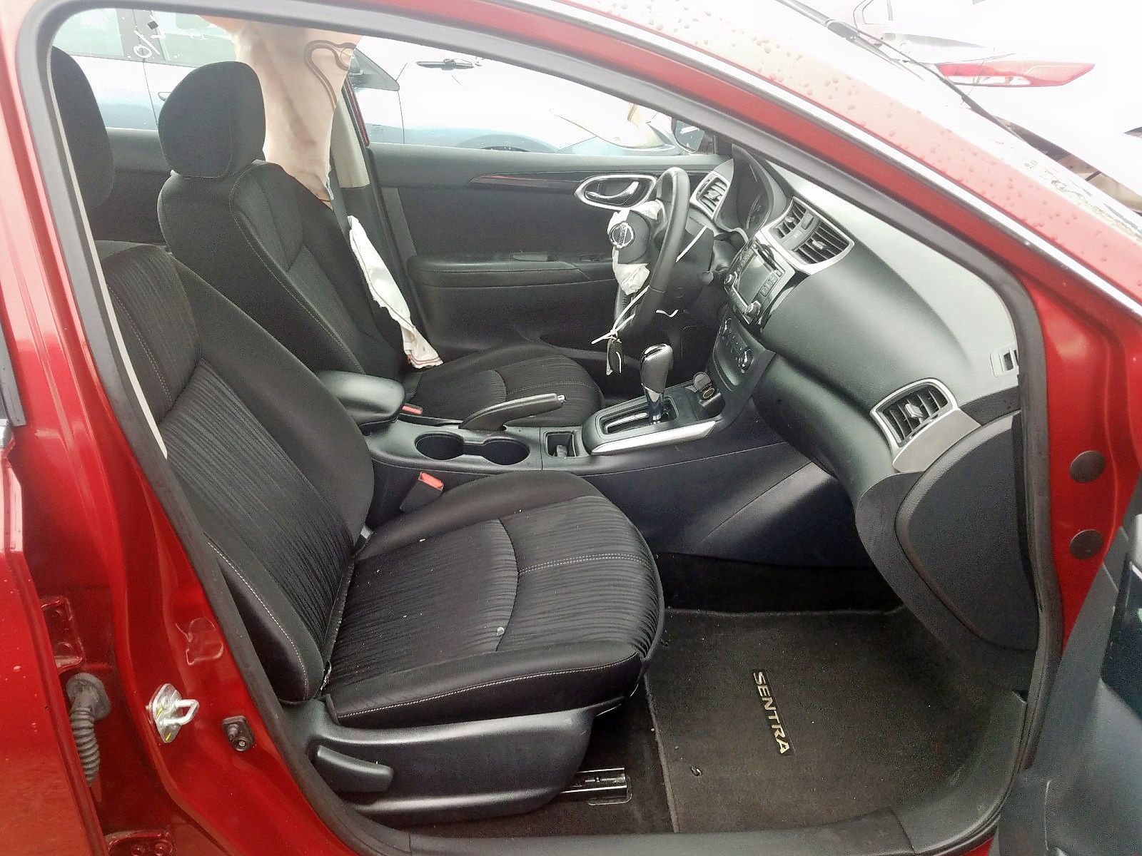 Photo 5 from auction – 2017 NISSAN SENTRA S with VIN 3N1AB7AP9HL685541