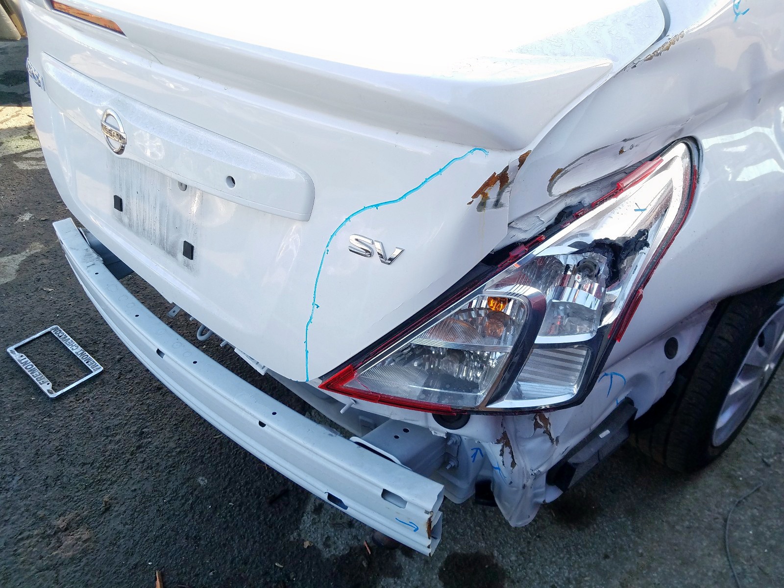 Photo 9 from auction – 2018 NISSAN VERSA S with VIN 3N1CN7AP8JL853417