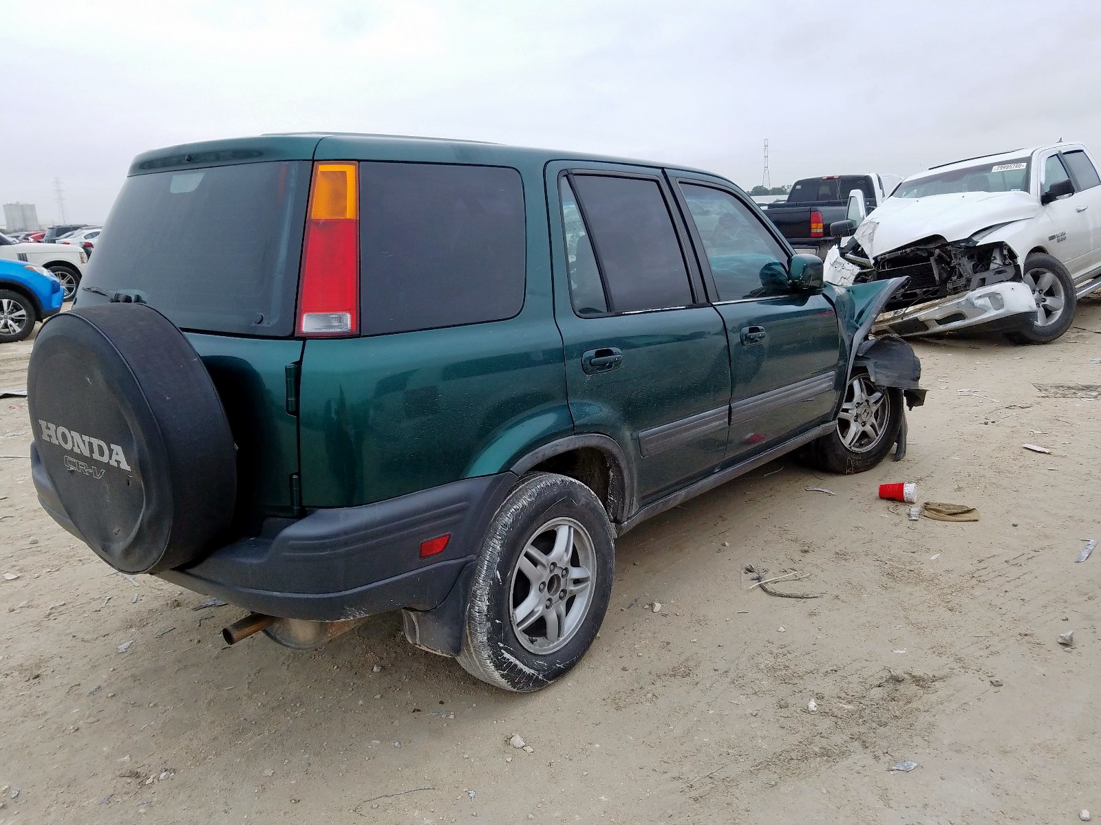 Photo 4 from auction – 2000 HONDA CR-V EX with VIN JHLRD1861YC061803