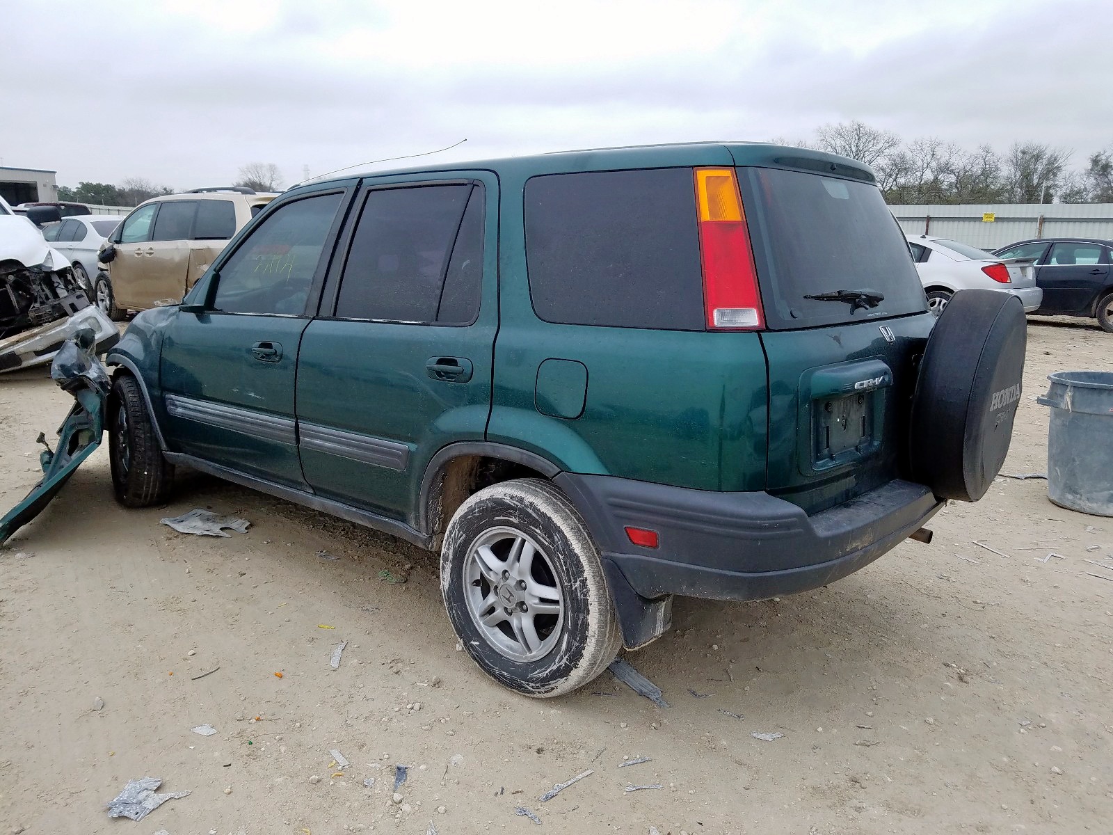Photo 3 from auction – 2000 HONDA CR-V EX with VIN JHLRD1861YC061803