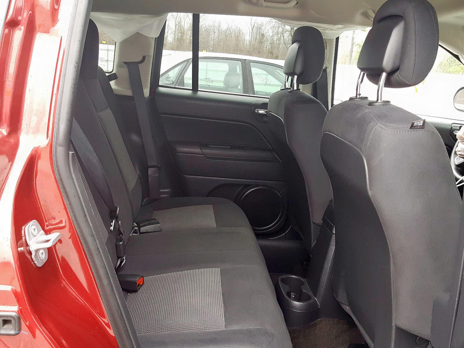 Photo 6 from auction – 2014 JEEP COMPASS SP with VIN 1C4NJCBA1ED925106