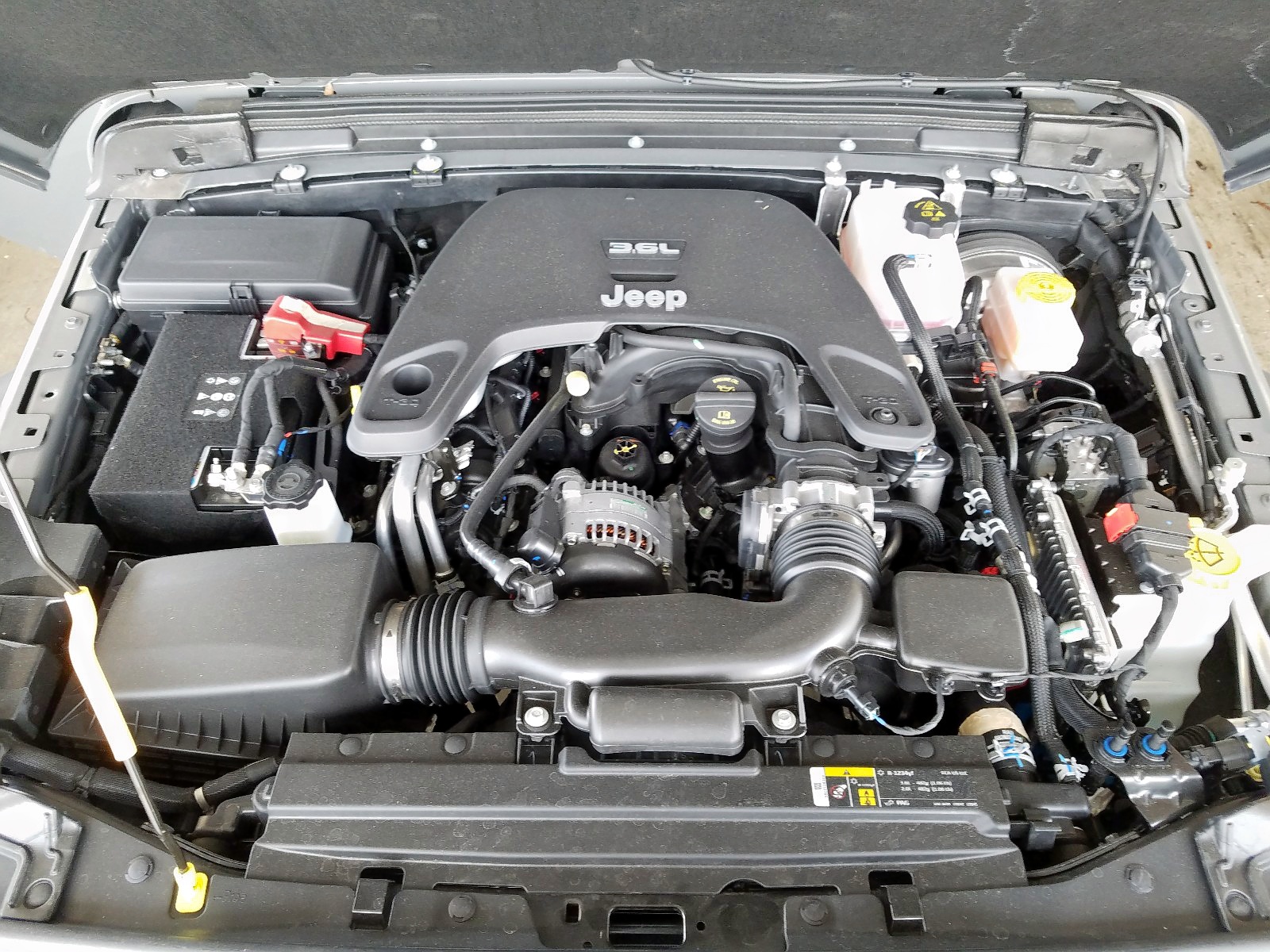 Photo 7 from auction – 2019 JEEP WRANGLER U with VIN 1C4HJXDG3KW678970