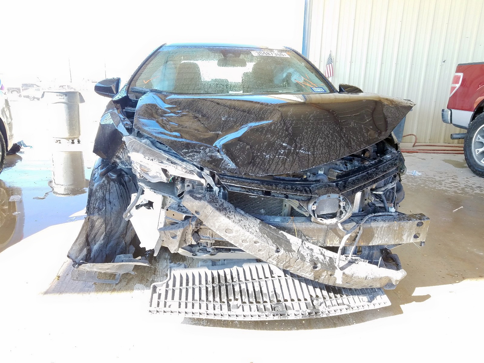Photo 9 from auction – 2018 TOYOTA COROLLA L with VIN 5YFBURHE6JP755940