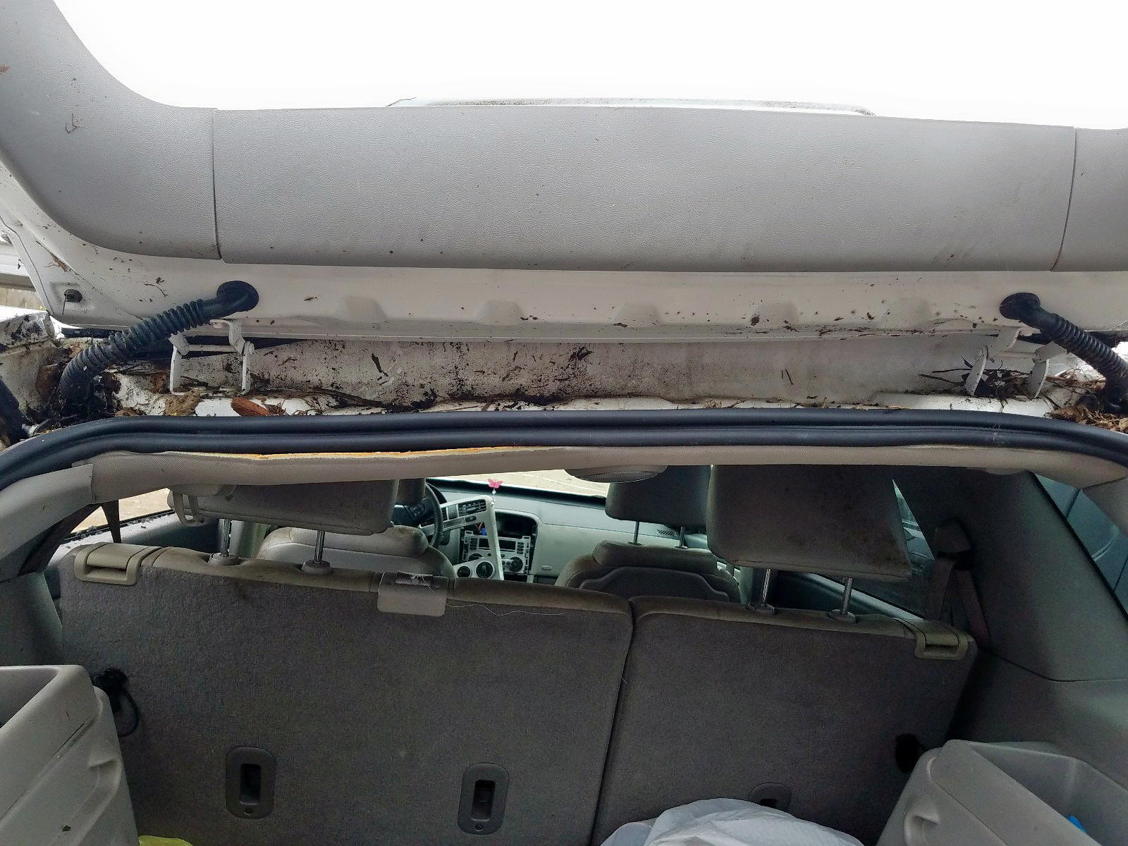 Photo 9 from auction – 2005 CHEVROLET EQUINOX LT with VIN 2CNDL73F756051796