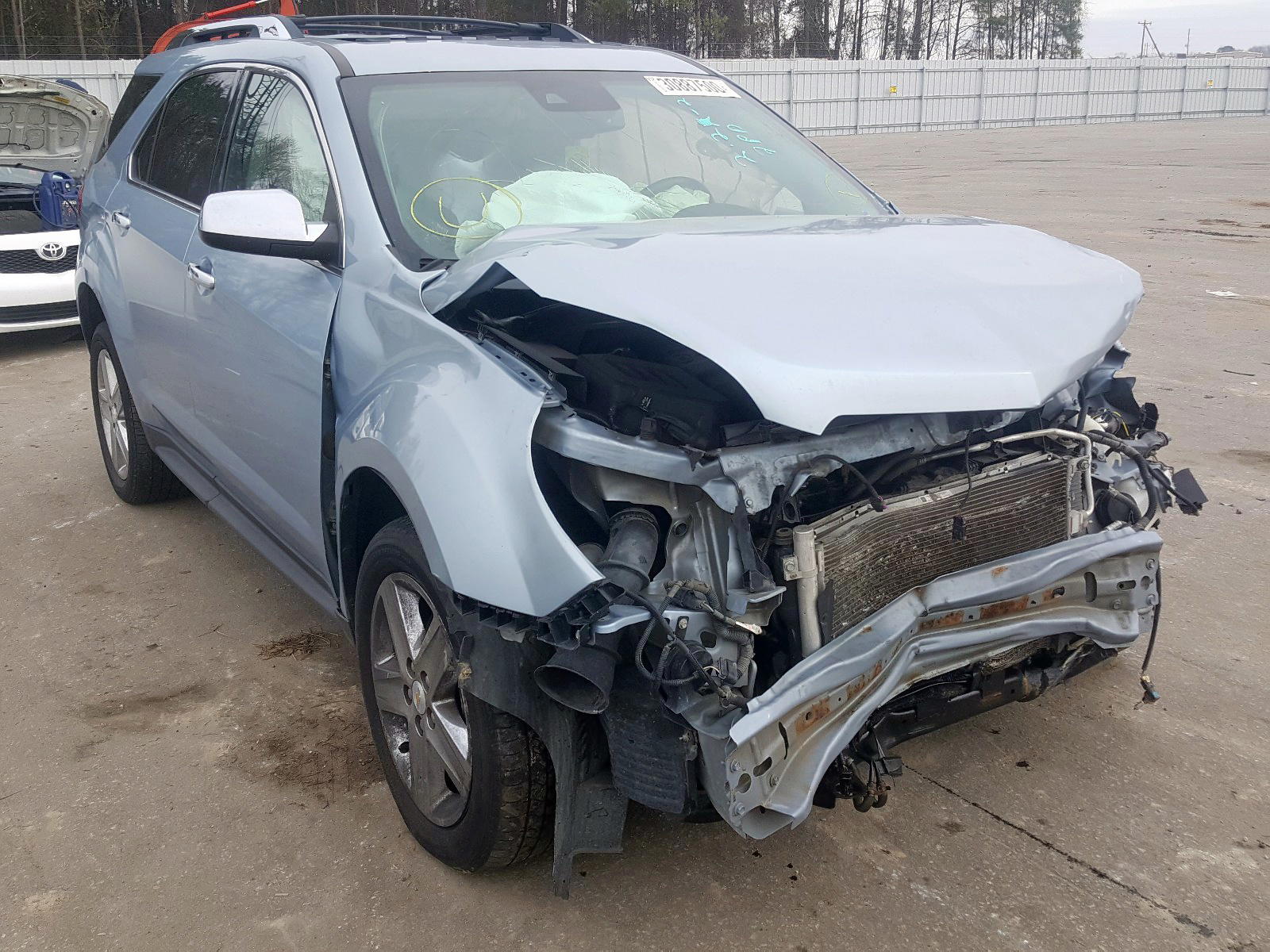 CHEVROLET EQUINOX LT 2014 with VIN 2GNFLHE35E6111099 - Photo from auction