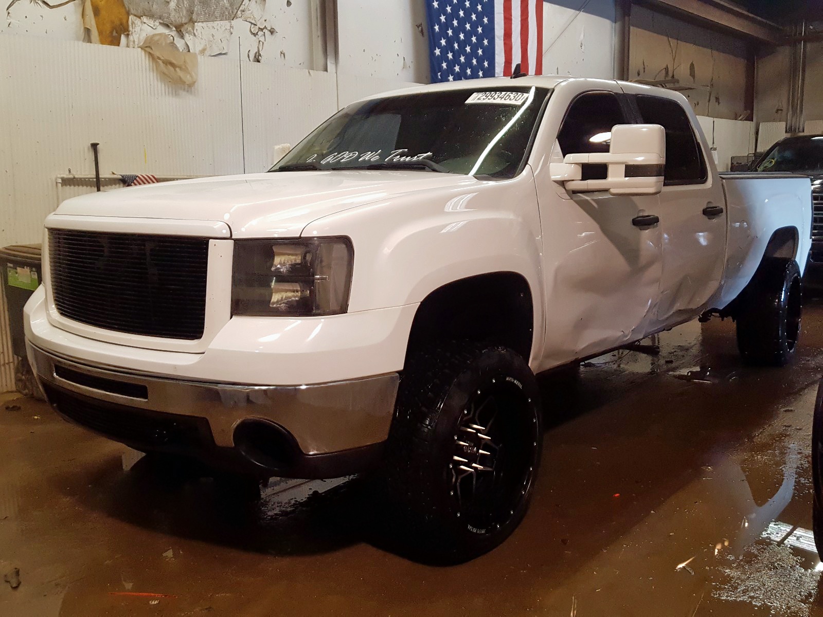 Photo 2 from auction – 2009 GMC SIERRA K25 with VIN 1GTHK53679F172188