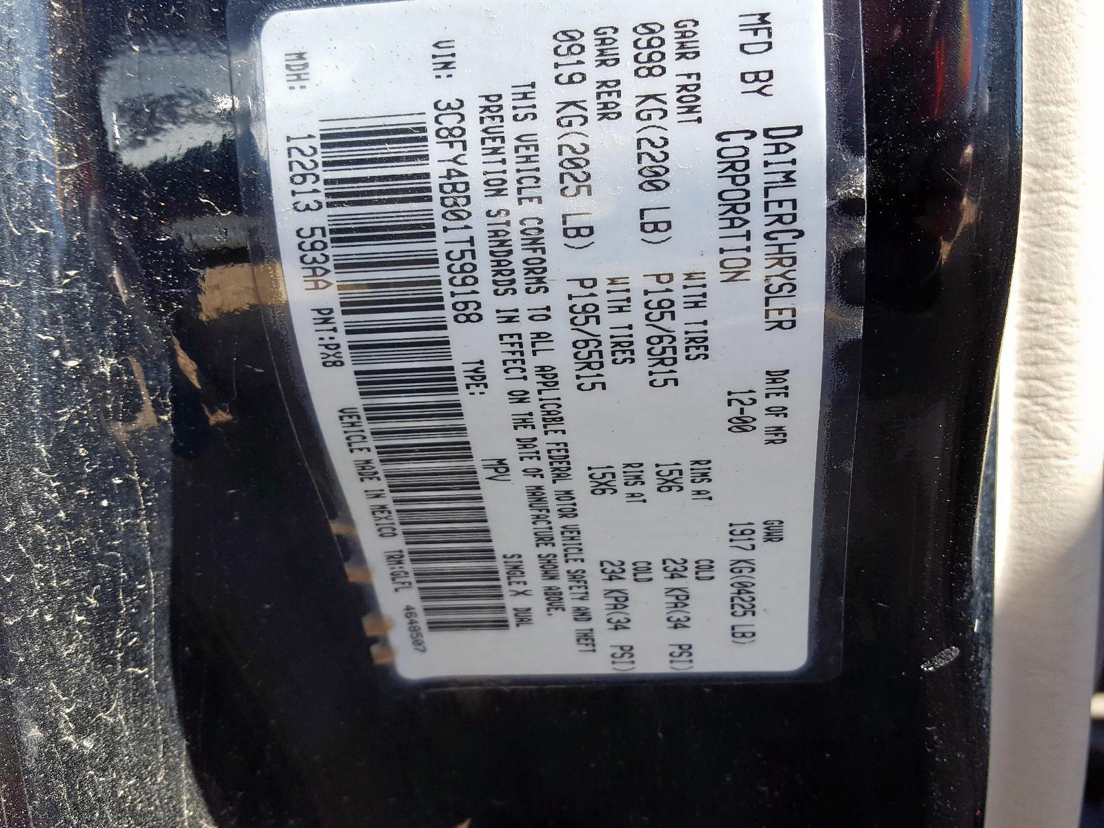 Photo 10 from auction – 2001 CHRYSLER PT CRUISER with VIN 3C8FY4BB01T599168