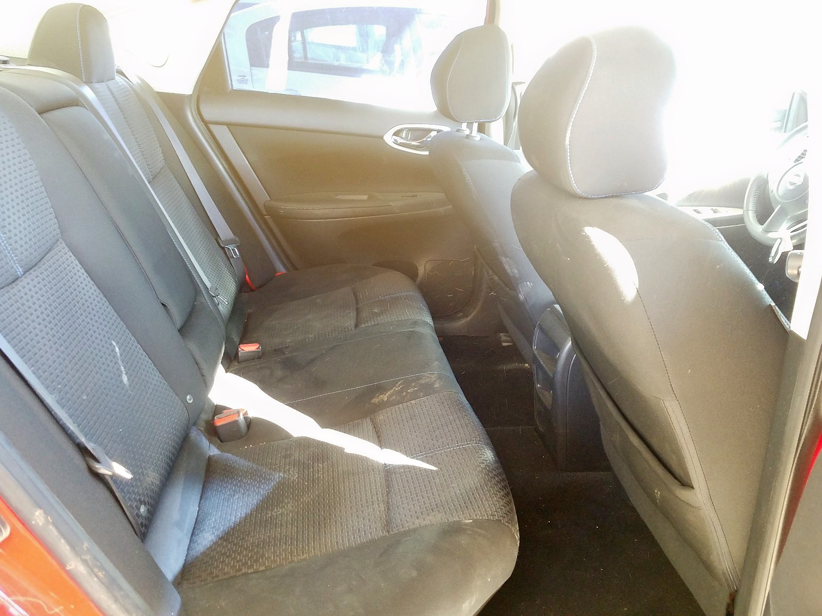 Photo 6 from auction – 2016 NISSAN SENTRA S with VIN 3N1AB7AP7GY314931