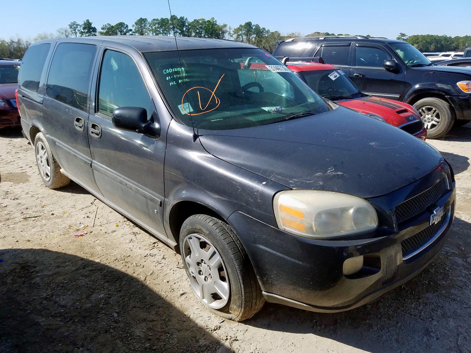 CHEVROLET UPLANDER 2008 with VIN 1GNDV23W58D120788 - Photo from auction