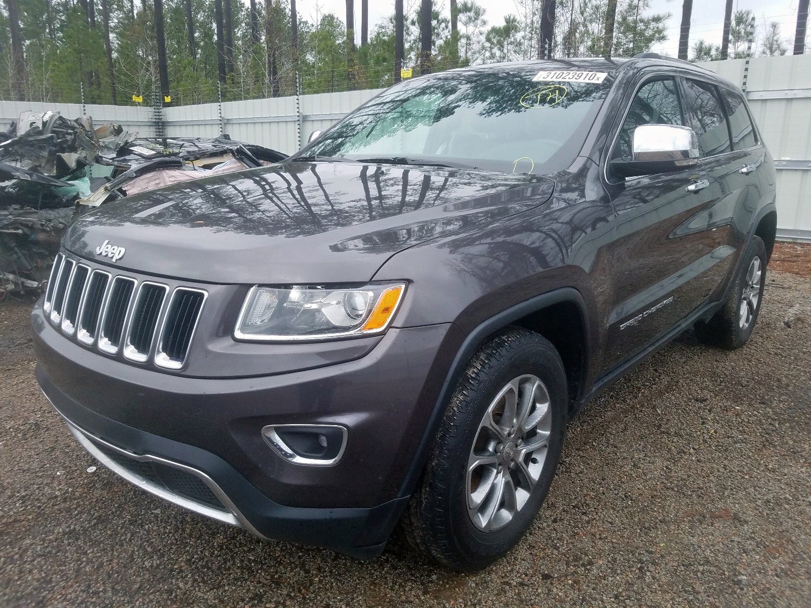 Photo 2 from auction – 2015 JEEP GRAND CHER with VIN 1C4RJEBG2FC836511
