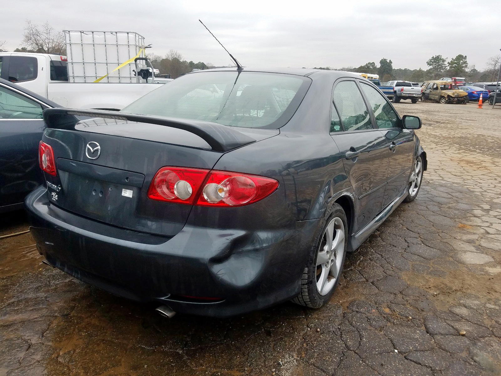 Photo 4 from auction – 2005 MAZDA 6 I with VIN 1YVHP80C455M25703