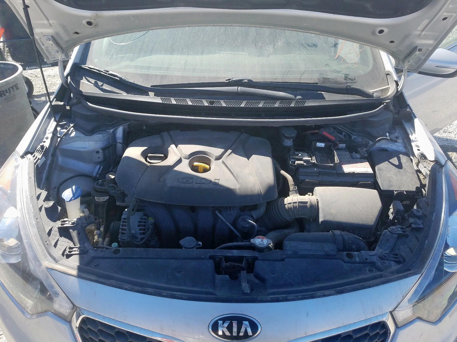 Photo 7 from auction – 2016 KIA FORTE EX with VIN KNAFZ4A89G5545281